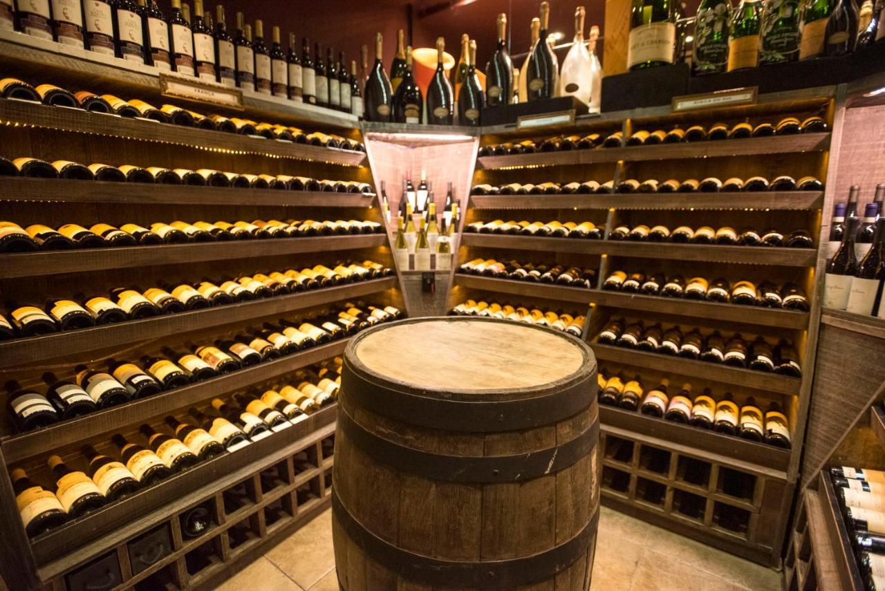 Royal Boutique Savassi Hotel Belo Horizonte Zewnętrze zdjęcie Wine cellar