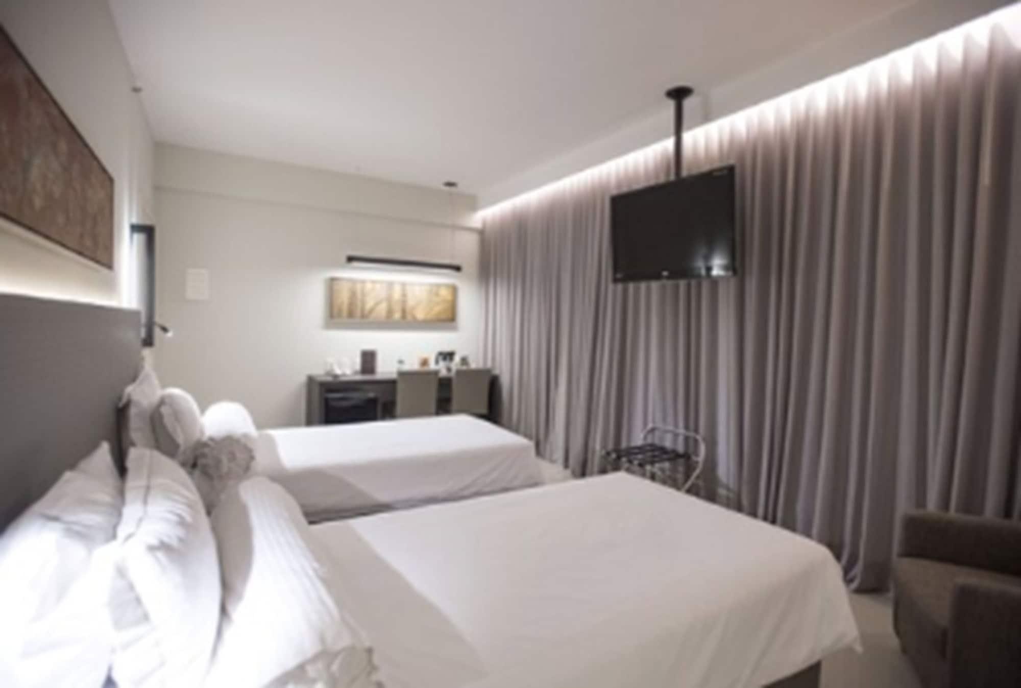 Royal Boutique Savassi Hotel Belo Horizonte Zewnętrze zdjęcie A room at the hotel