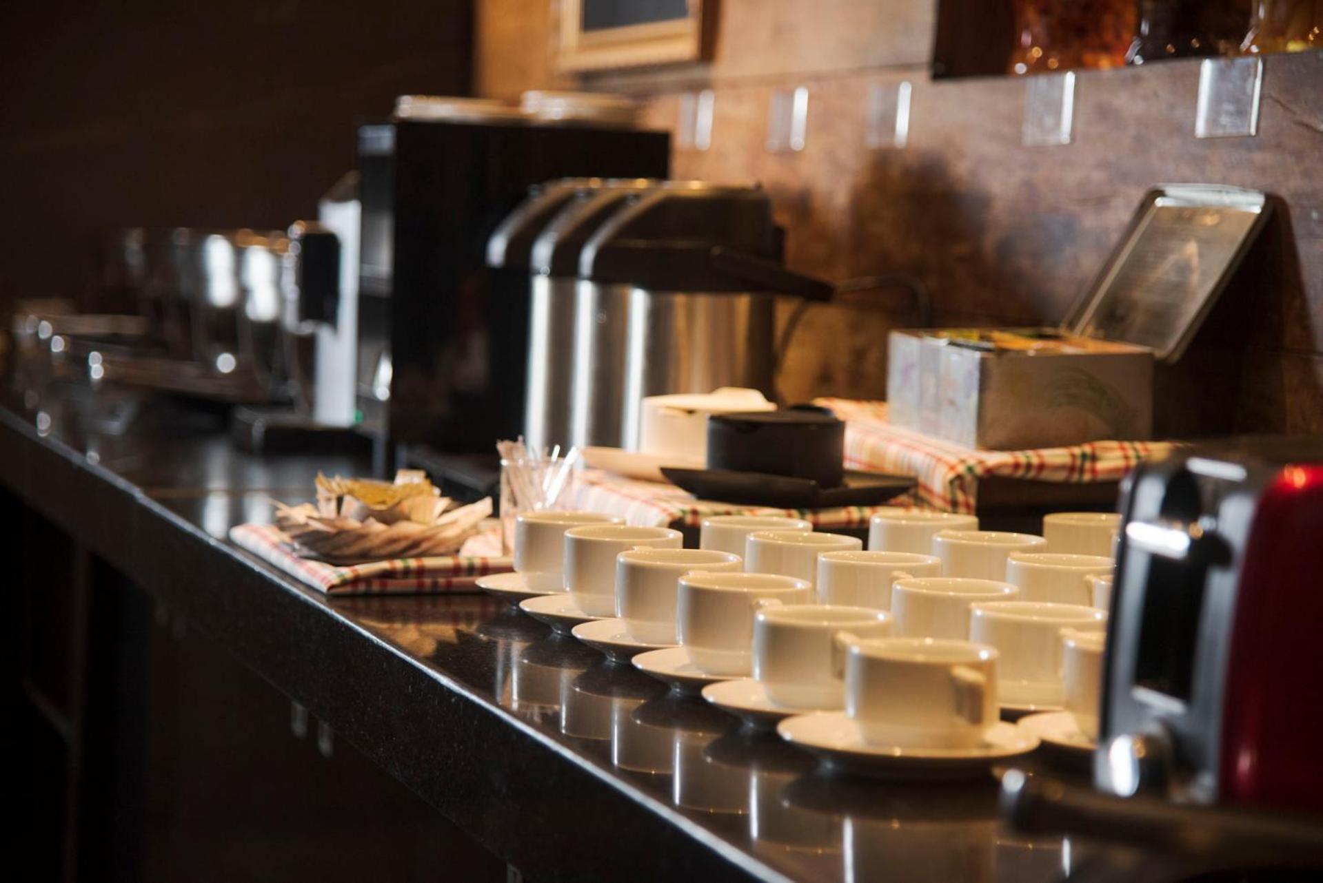Royal Boutique Savassi Hotel Belo Horizonte Zewnętrze zdjęcie Coffee service